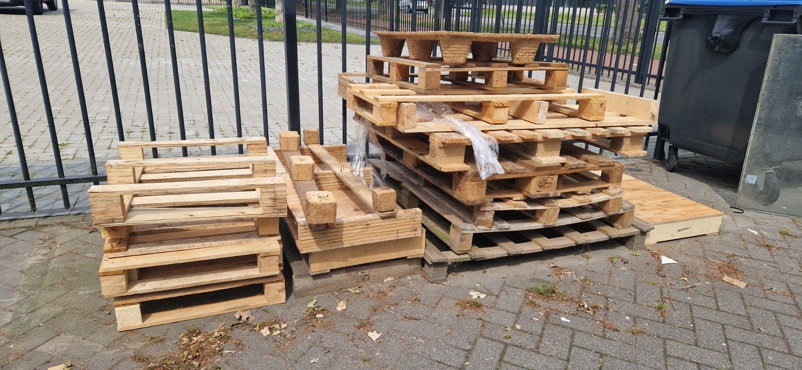 GRATIS - Afval pallets / stookhout, Ophalen, Overige houtsoorten, Minder dan 200 cm, Pallet