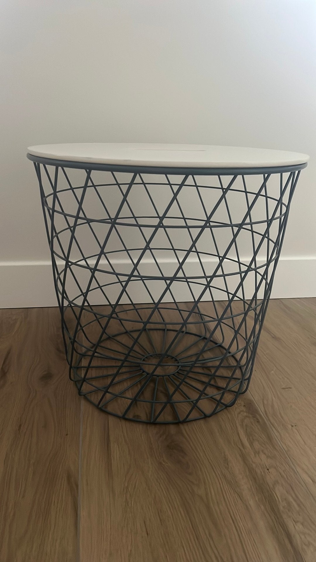 Te koop opbergtafel van Ikea, Ophalen, Minder dan 45 cm, Minder dan 55 cm, Metaal of Aluminium