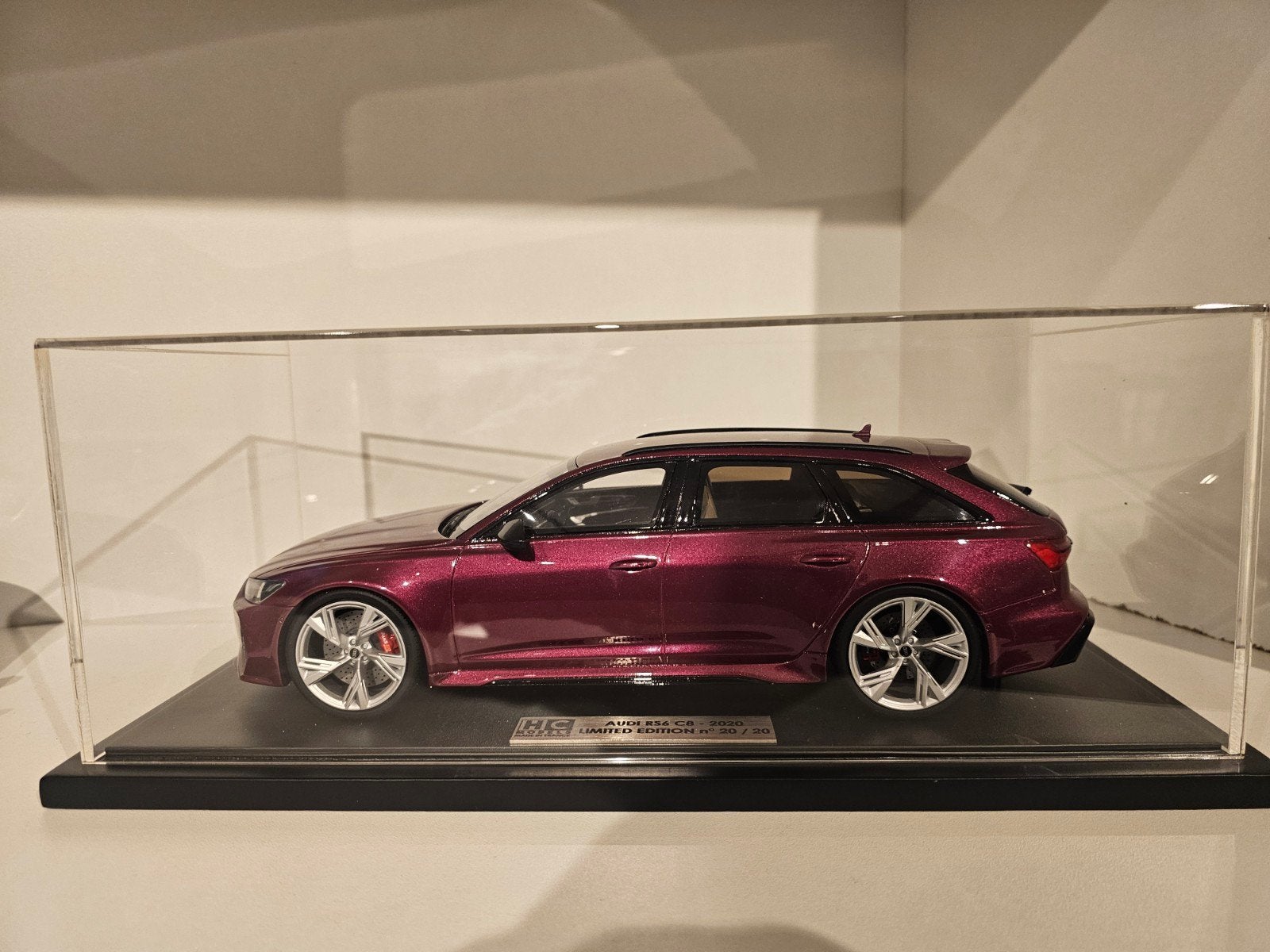 HC Models Audi RS6 Avant Paars 1:18, Ophalen of Verzenden, Zo goed als nieuw, Auto, Overige merken
