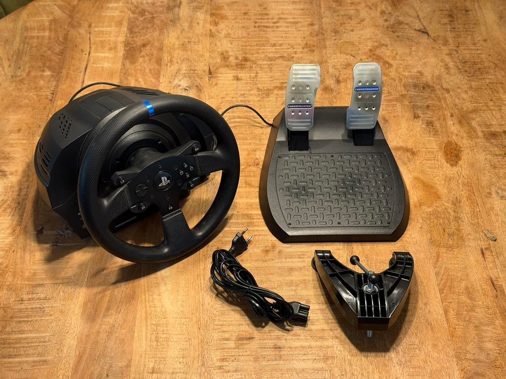 Thrustmaster T300 RS simrace stuur met pedalen, Ophalen of Verzenden, Zo goed als nieuw, Stuur of Pedalen, PlayStation 3