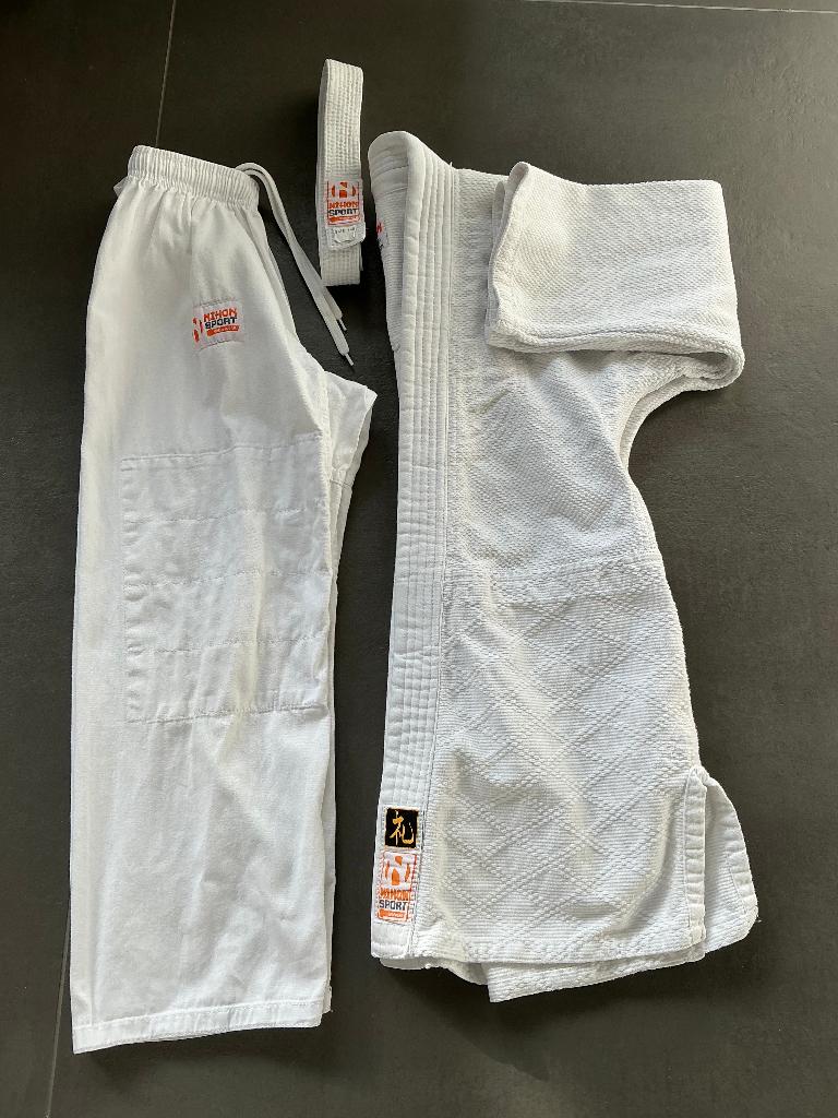 Judopak, merk Nihon type Rei, maat 140, Sport en Fitness, Vechtsporten en Zelfverdediging, Gebruikt, Maat XS of kleiner, Judo