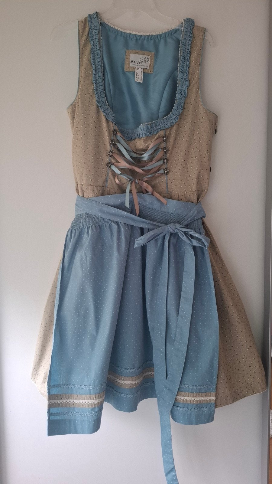 dirndl Marjo mt 44, Maat 42/44 (L), Ophalen of Verzenden, Kleding, Overige thema's