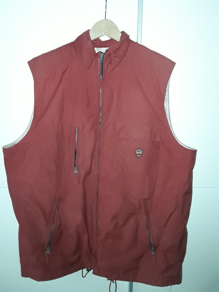 MW Casual Rode Dunne Bodywarmer Maat 56/58, Kleding | Heren, Overige typen, Nieuw, Ophalen of Verzenden, Mw Casual