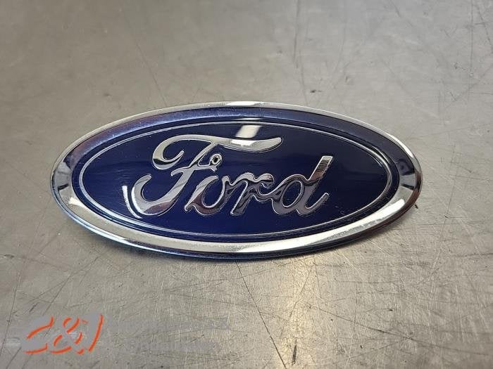 Embleem van een Ford Transit Courier, Auto-onderdelen, Gebruikt, -, -, Ophalen of Verzenden