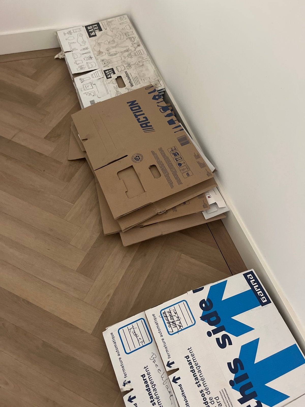 Diverse verhuisdozen (Gamma, Karwei, Action), Doe-het-zelf en Verbouw, 40 tot 60 cm, 50 tot 75 cm, Ophalen of Verzenden, 35 tot 50 cm