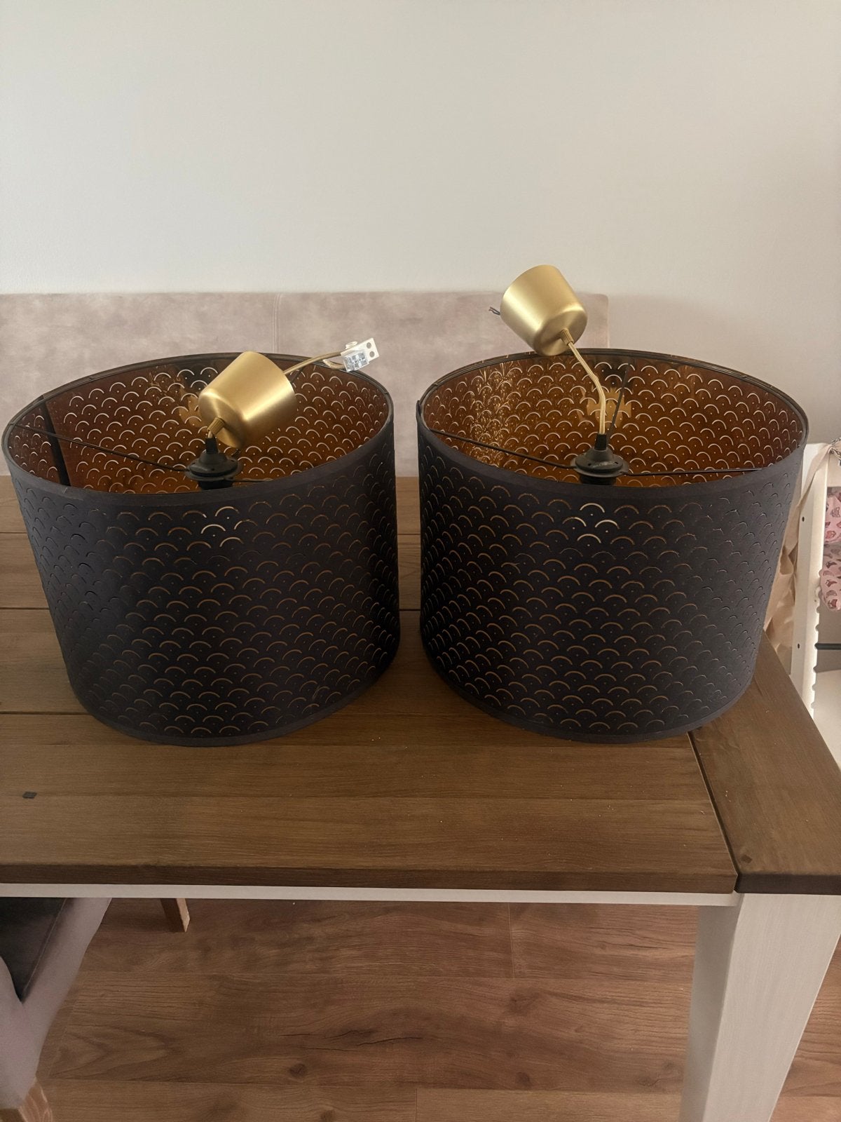 2 x Ikea NYMÖ Lampenkap, zwart/messingkleur, 44 cm, Ophalen, Zo goed als nieuw, Metaal, E27 (groot)