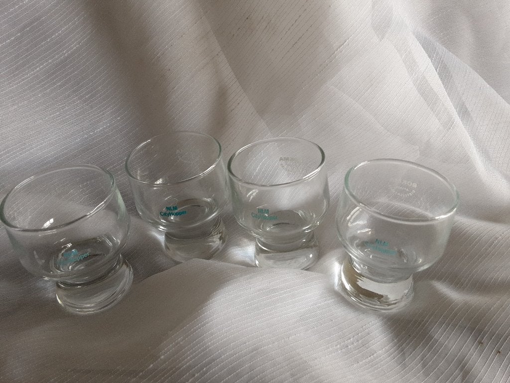 KLM CITYHOPPER, BOOKMA DISTILATEURS glaasjes 4 stuks, Ophalen of Verzenden, Zo goed als nieuw, Borrel- of Shotglas