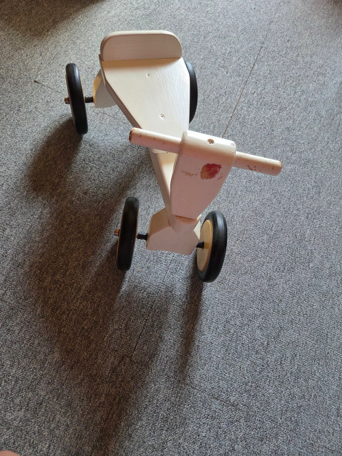 Houten loopfietsje voor peuters