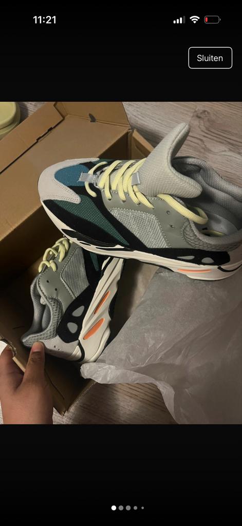 Yeezy Waverunner sneakers, Ophalen of Verzenden, Zo goed als nieuw, Overige kleuren, Sneakers of Gympen