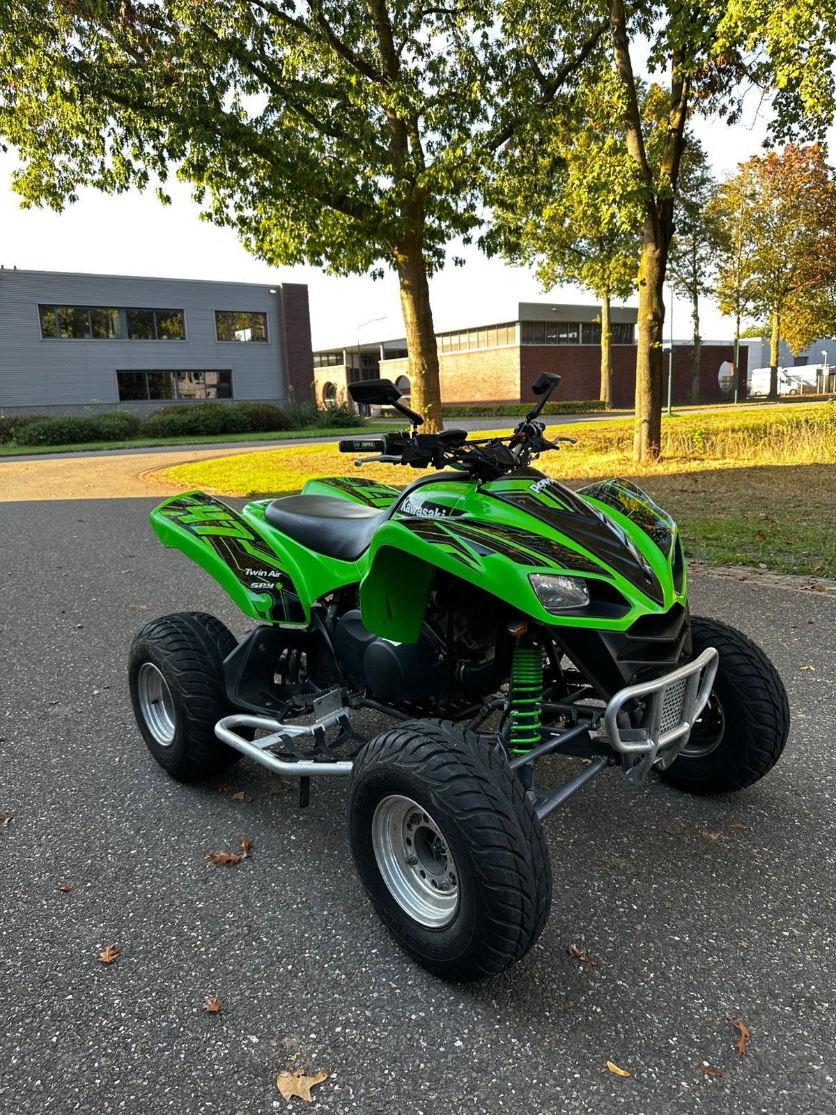 Kawasaki kfx 700, 2 cilinders, 12 t/m 35 kW