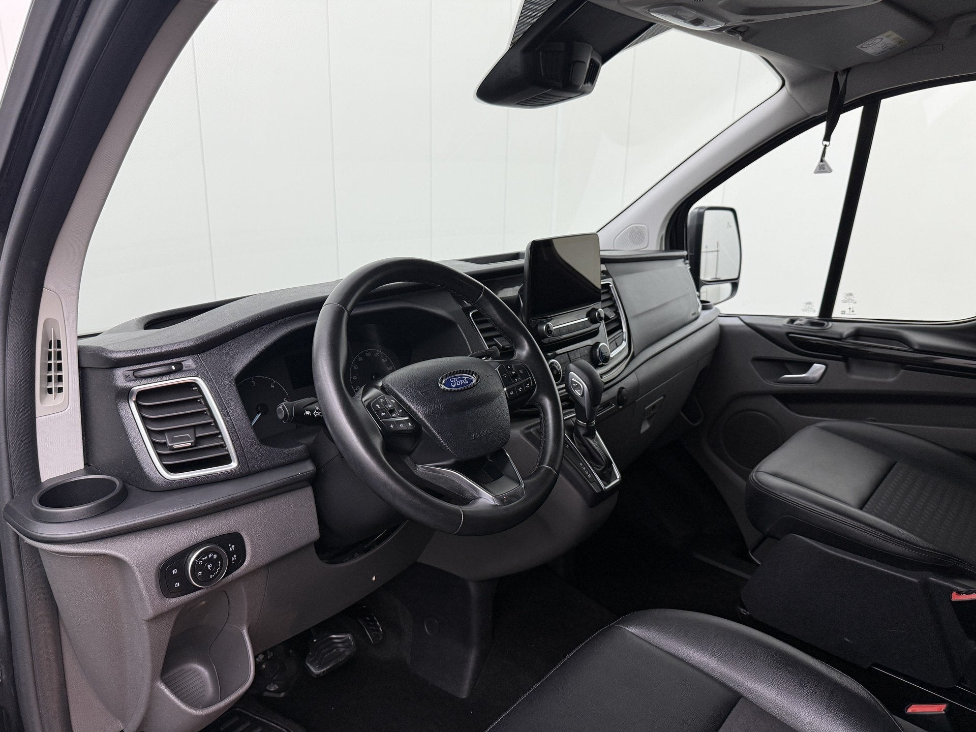 Ford Transit Custom 2.0TDCi 170PK Automaat Dubbele Cabine Sp, Auto's, Automaat, Gebruikt, Euro 6, Diesel