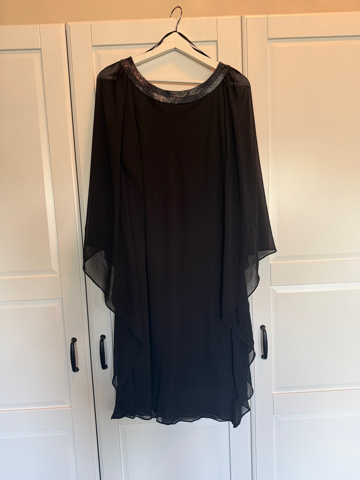 Mariposa cocktailjurk maat 40/42, Maat 38/40 (M), Zwart, Nieuw, Cocktailjurk
