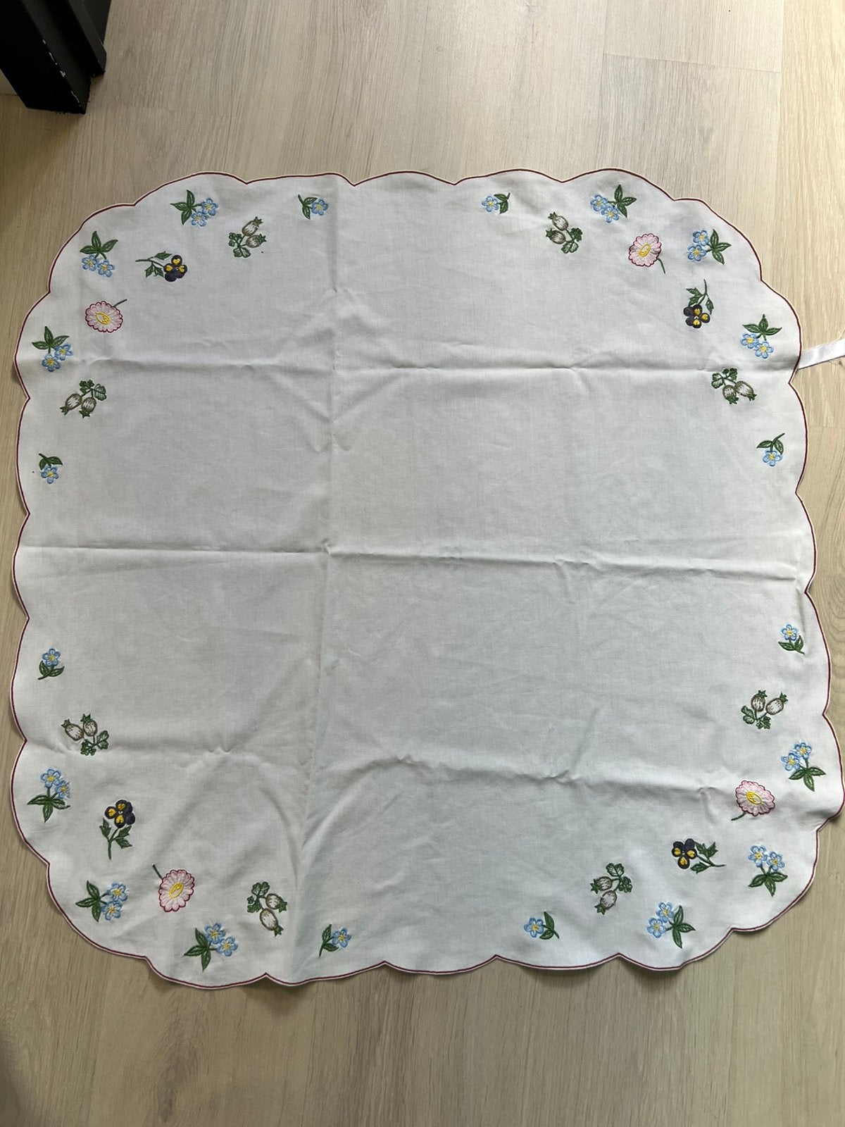 Villeroy & Boch Petite Fleur tafelkleed, Gebruikt, Ophalen of Verzenden, Meerkleurig, Overige vormen