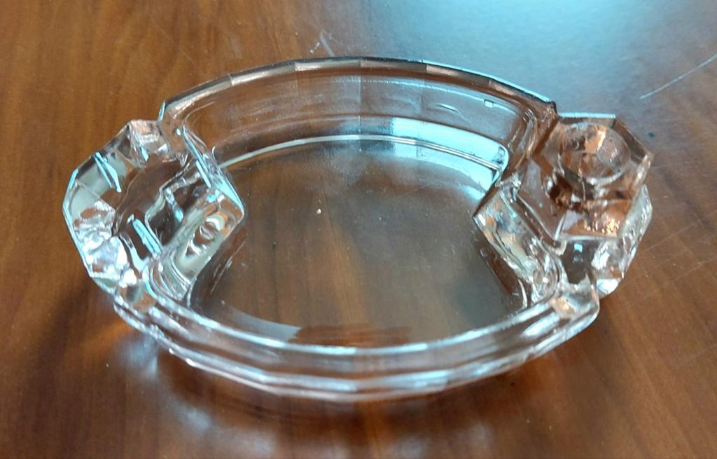 Vintage Roze Glazen Asbak - Art Deco Stijl, Ophalen
