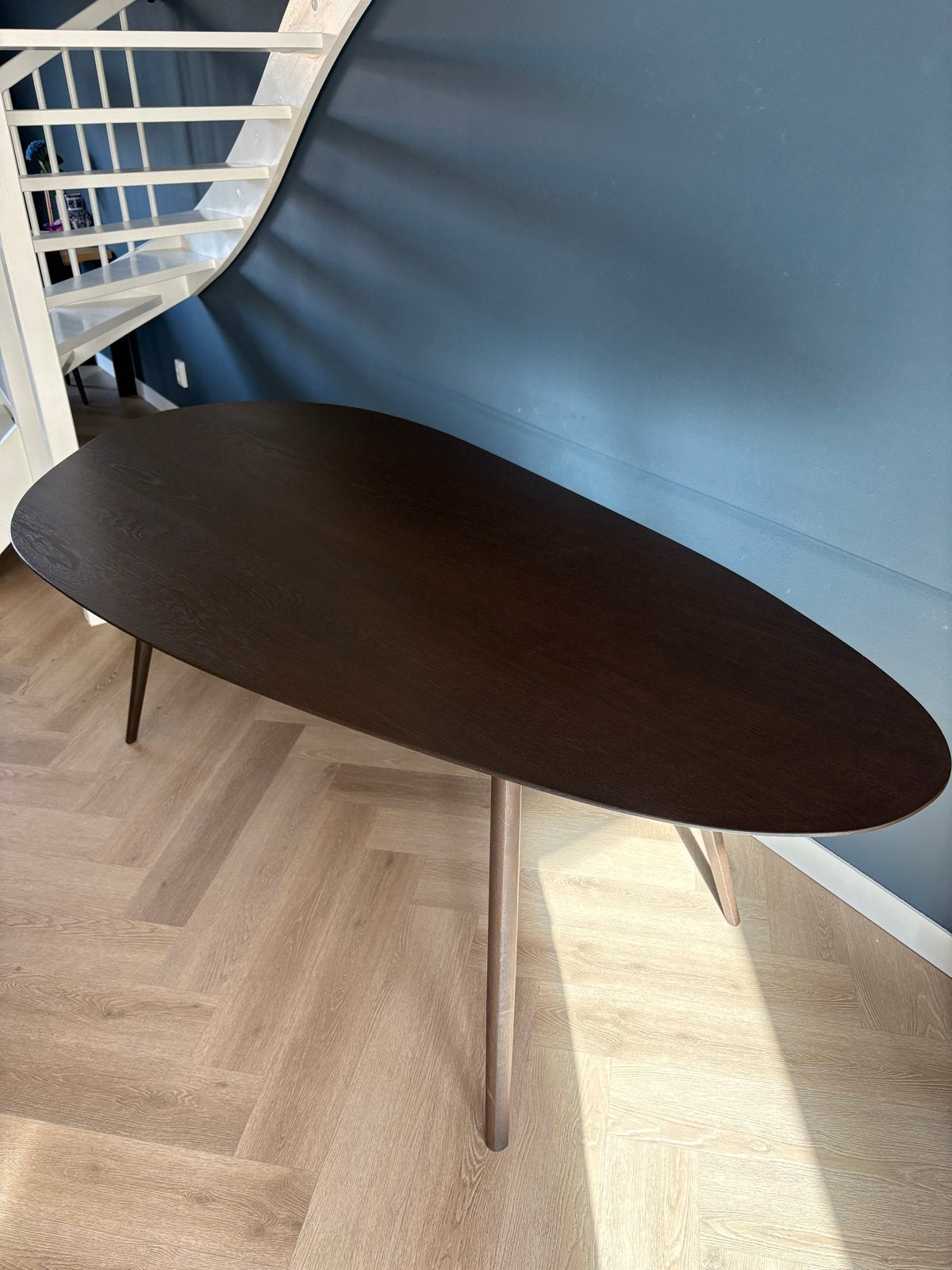 Moderne organische eettafel Goossens Eiken Soft Touch Espres, Ophalen, Gebruikt, 100 tot 150 cm, Eikenhout