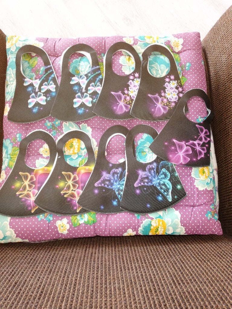 Te koop 9 mooie mond kapjes met vlinders nooit gebruikt, Ophalen of Verzenden, Nieuw, Overige typen