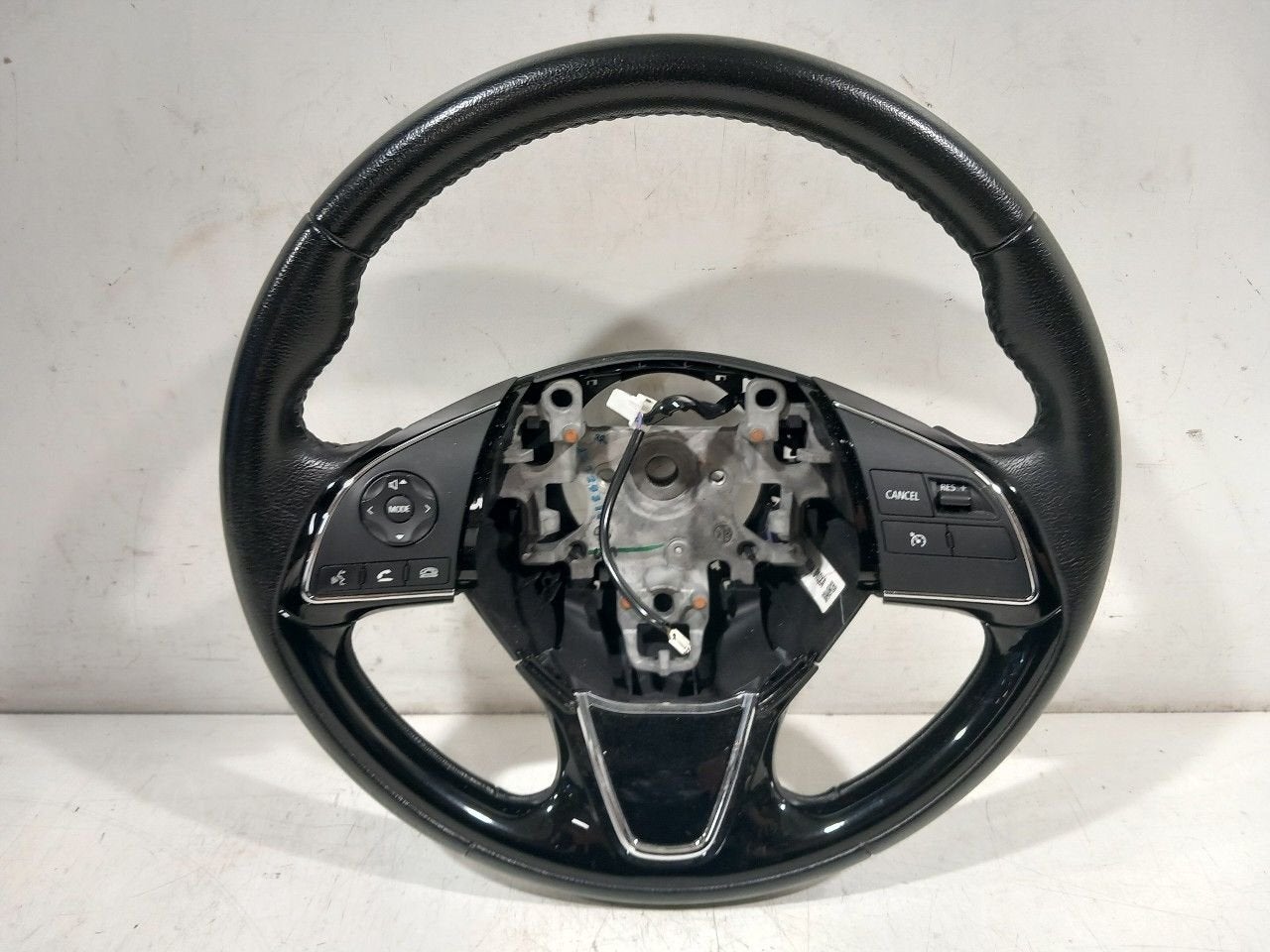 Stuur Mitsubishi Space Star, Onderdelen@venauto.nl, Van der Ven Autorecycling B.V., Gebruikt, Ettenseweg 76, 4706 PB Roosendaal, The Netherlands