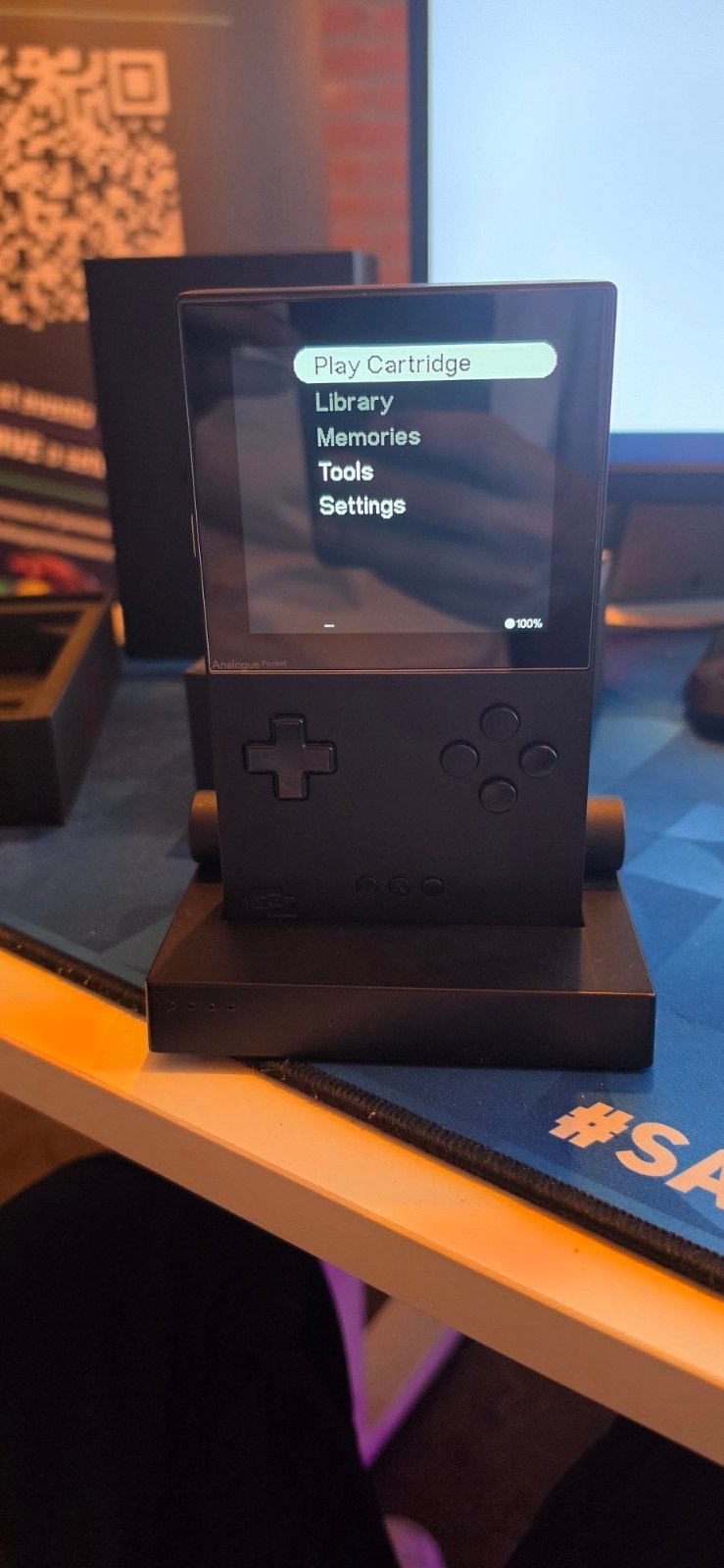 Analogue Pocket & Dock - Zo goed als nieuw, Spelcomputers en Games, Ophalen of Verzenden, Overige merken, Gebruikt