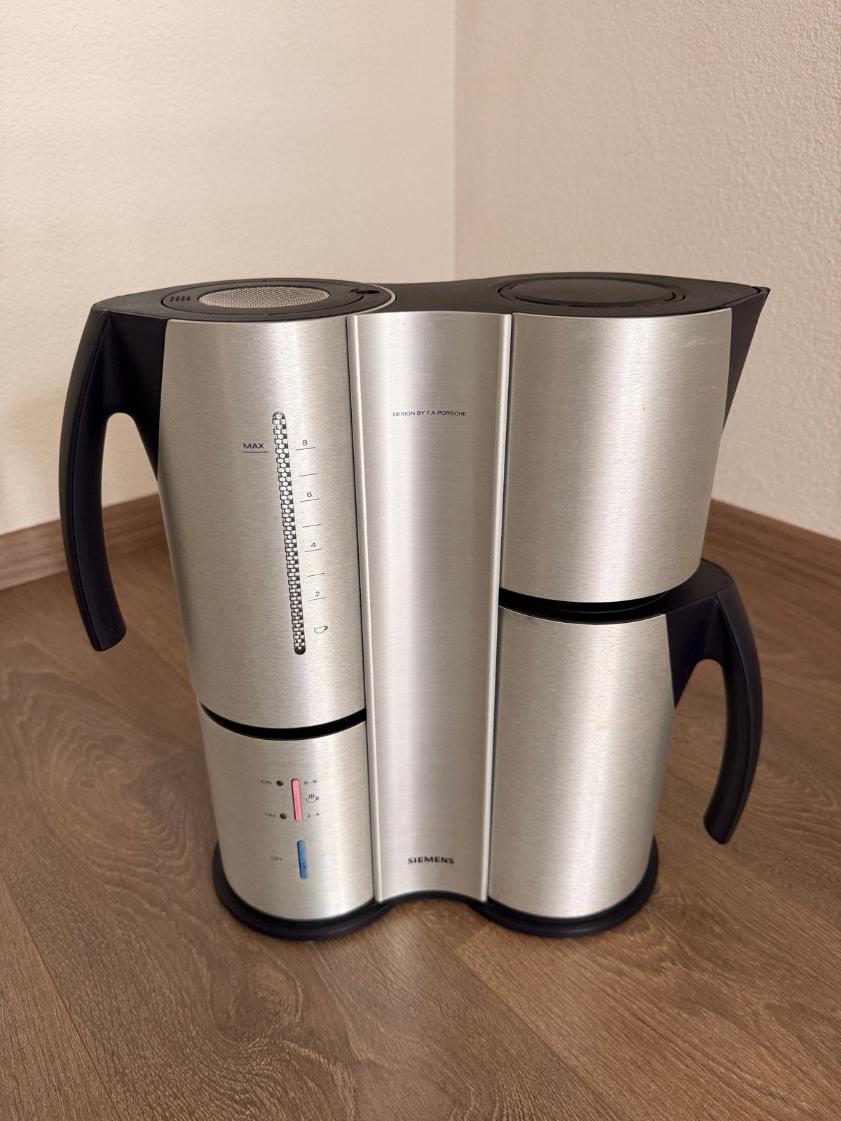 Siemens koffiezetapparaat F.A. Porsche design zgan, Witgoed en Apparatuur, 10 kopjes of meer, Koffiemachine, Gemalen koffie, Ophalen of Verzenden