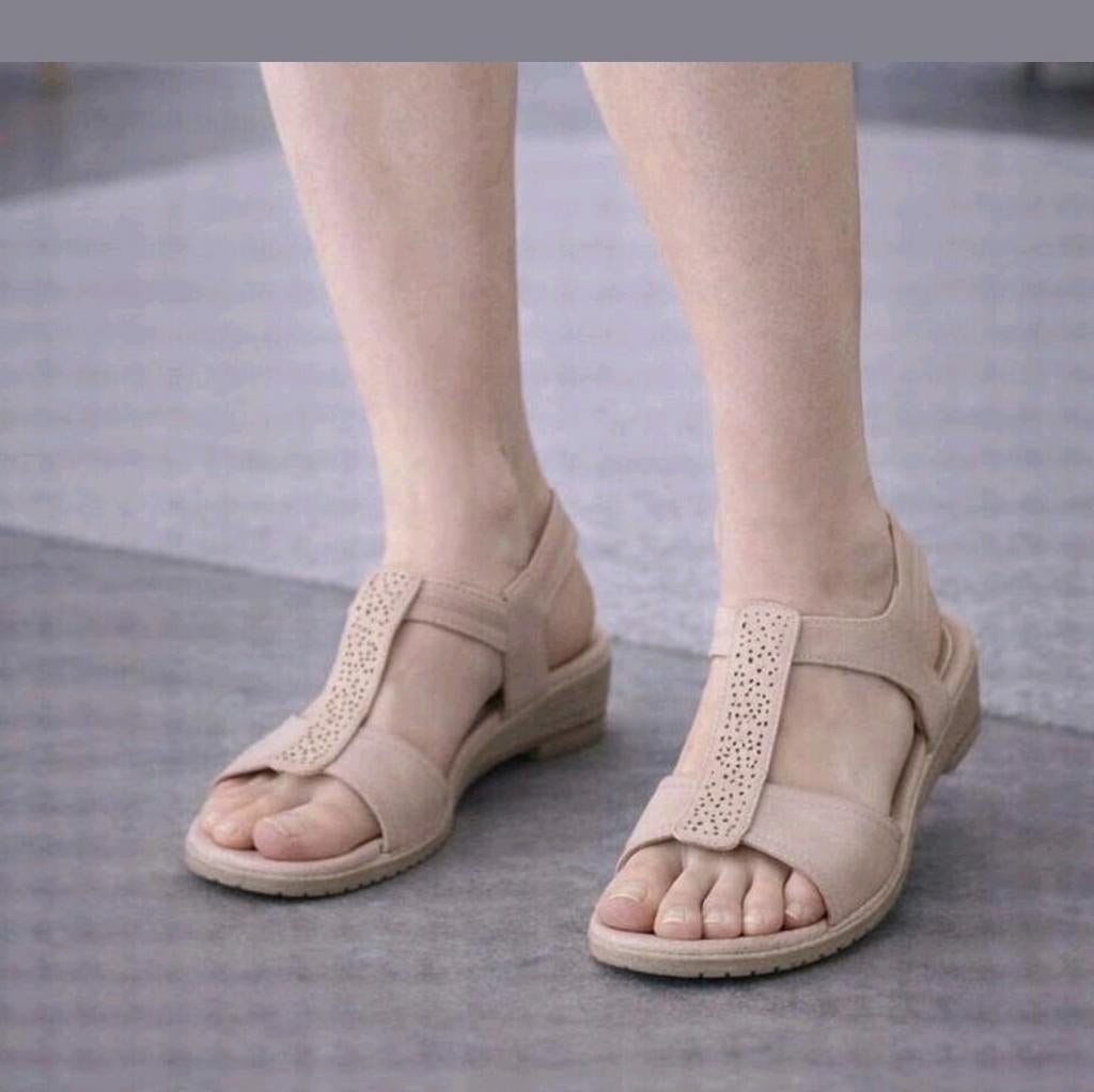 Footflexx sandalen maat 41 – comfortabel, Footflex, Beige, Zo goed als nieuw, Sandalen of Muiltjes