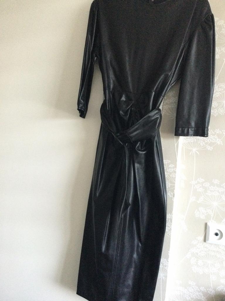Zara jurkje, Kleding | Dames, Jurken, Verzenden, Zo goed als nieuw, Maat 38/40 (M), Boven de knie