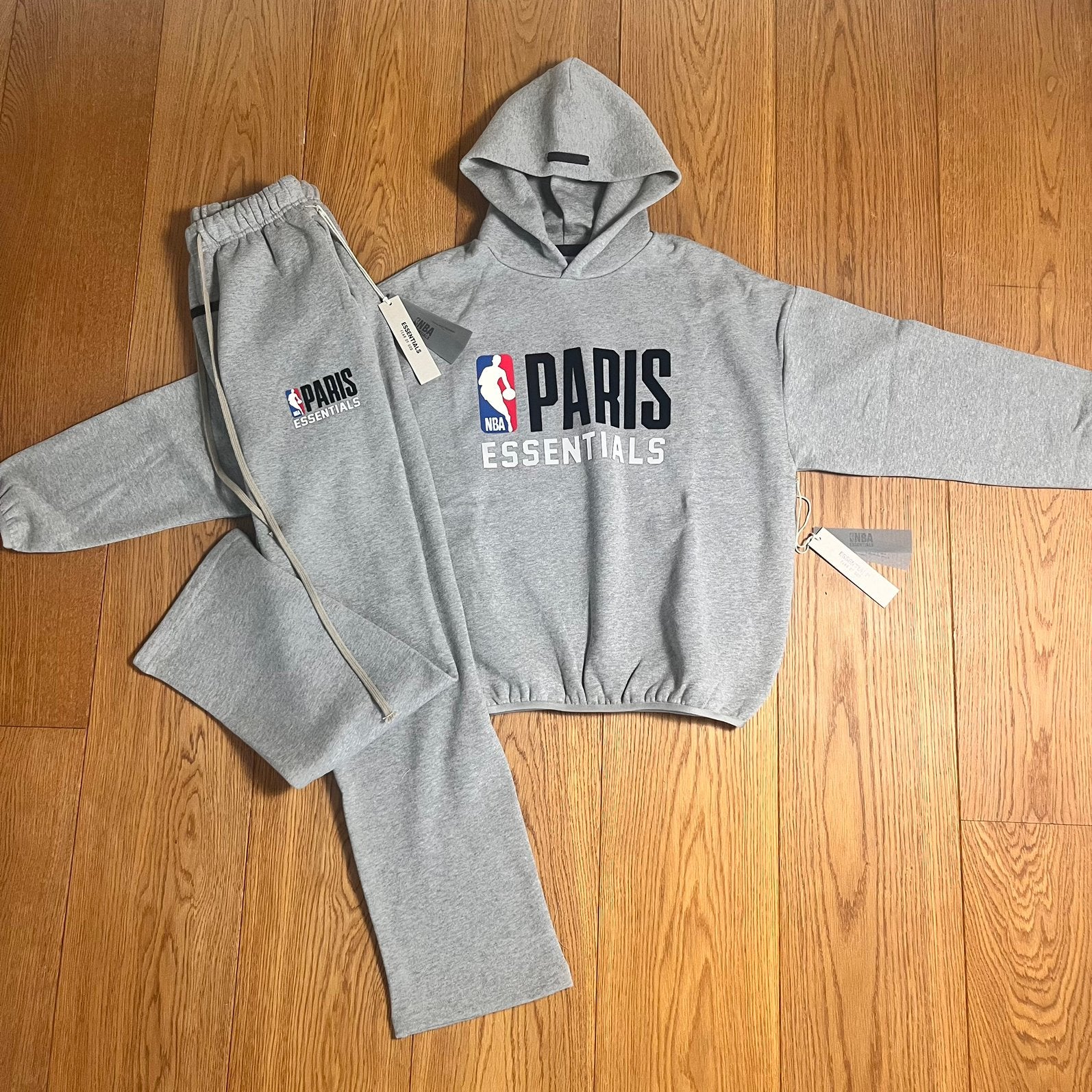 Essentials NBA paris, Ophalen of Verzenden, Nieuw, Maat 48/50 (M)