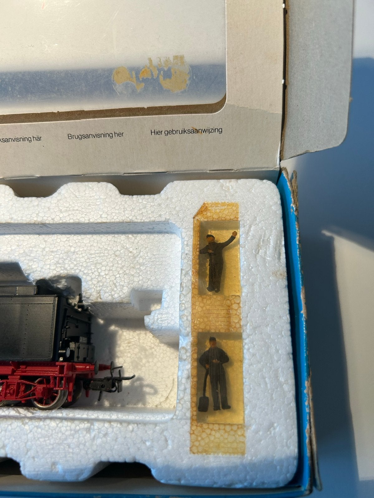 Märklin Stoomlocomotief 3099  Analoog met Figuren en OVP, Wisselstroom, Locomotief, Ophalen of Verzenden, Zo goed als nieuw