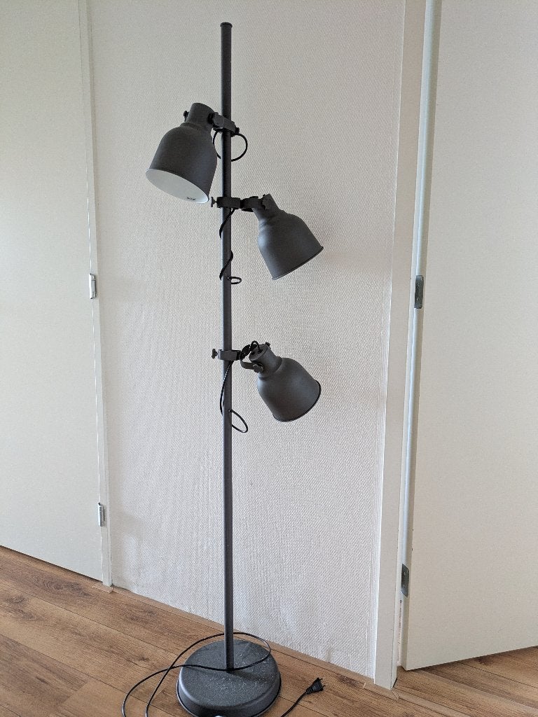 Hektar Staande lamp met 3 spots, donkergrijs, Ophalen, Gebruikt, Overige materialen, 150 tot 200 cm
