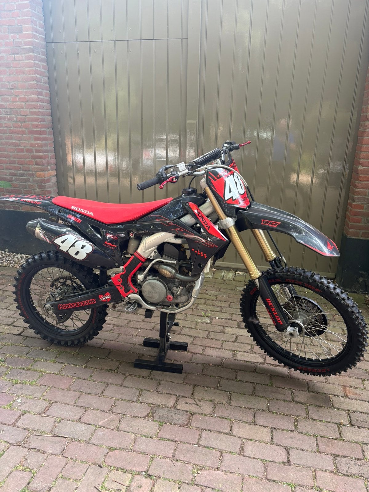 Honda CRF250R 2014  Klaar voor gebruik. hobby matig gebruikt, Motoren, 250 cc, Particulier, Crossmotor, 1 cilinder