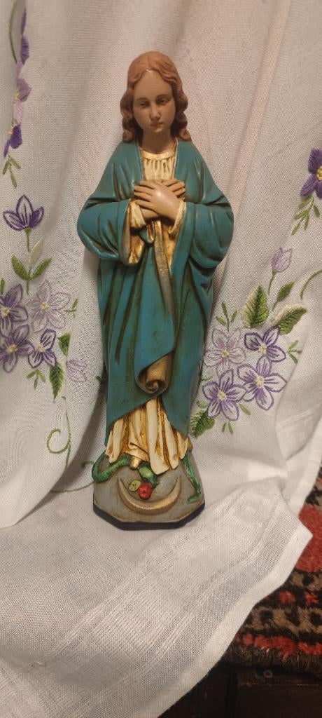 725 Beeld Slangen Madonna - gips, Verzamelen, Ophalen of Verzenden, Zo goed als nieuw, Beeld(je), Christendom | Katholiek