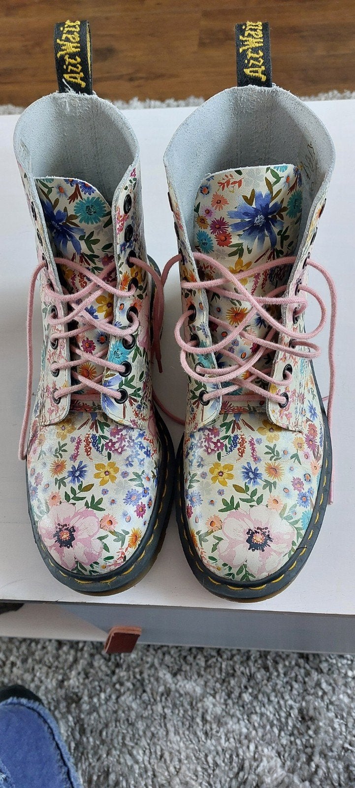 Dr. Martens bloemenprint laarzen maat 39, Kleding | Dames, Schoenen, Overige kleuren, Lage of Enkellaarzen, Ophalen of Verzenden