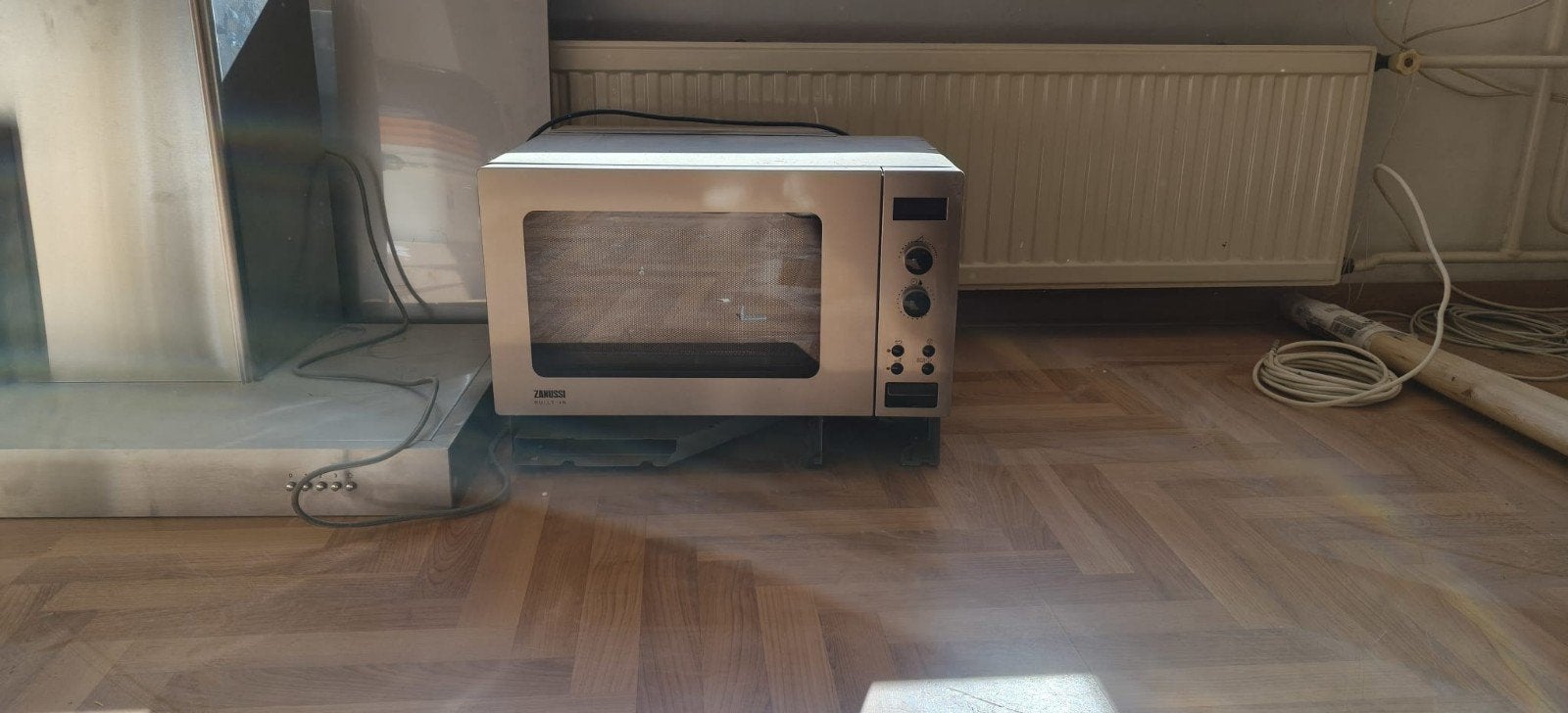 Zanussi Magnetron 60cm breed, Witgoed en Apparatuur, Magnetrons, Ophalen, Gebruikt, 60 cm of meer, Magnetron