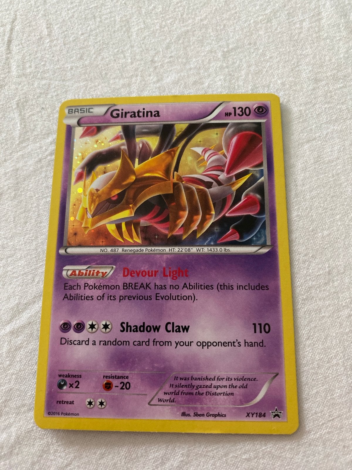 Giratina Promo XY184 Pokémon Kaart 2016- licht beschadigd, Ophalen of Verzenden, Zo goed als nieuw, Losse kaart, Foil