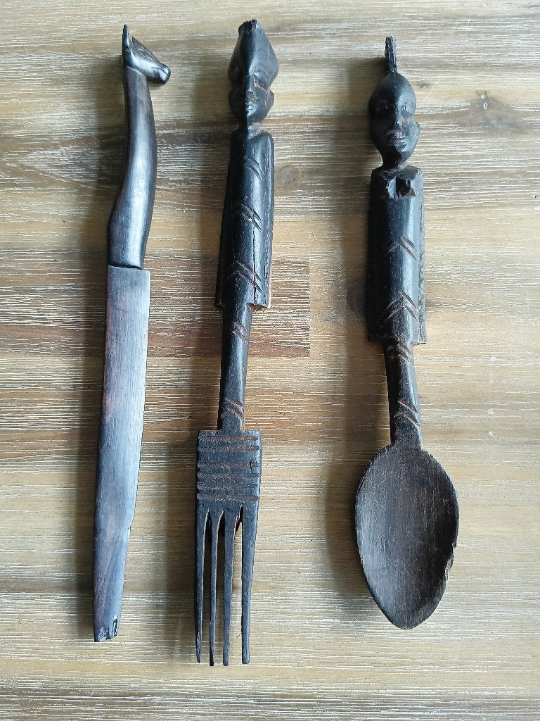 Afrikaans bestek, Huis en Inrichting, Keuken | Bestek, Ophalen of Verzenden, Zo goed als nieuw, Hout, Bestekset