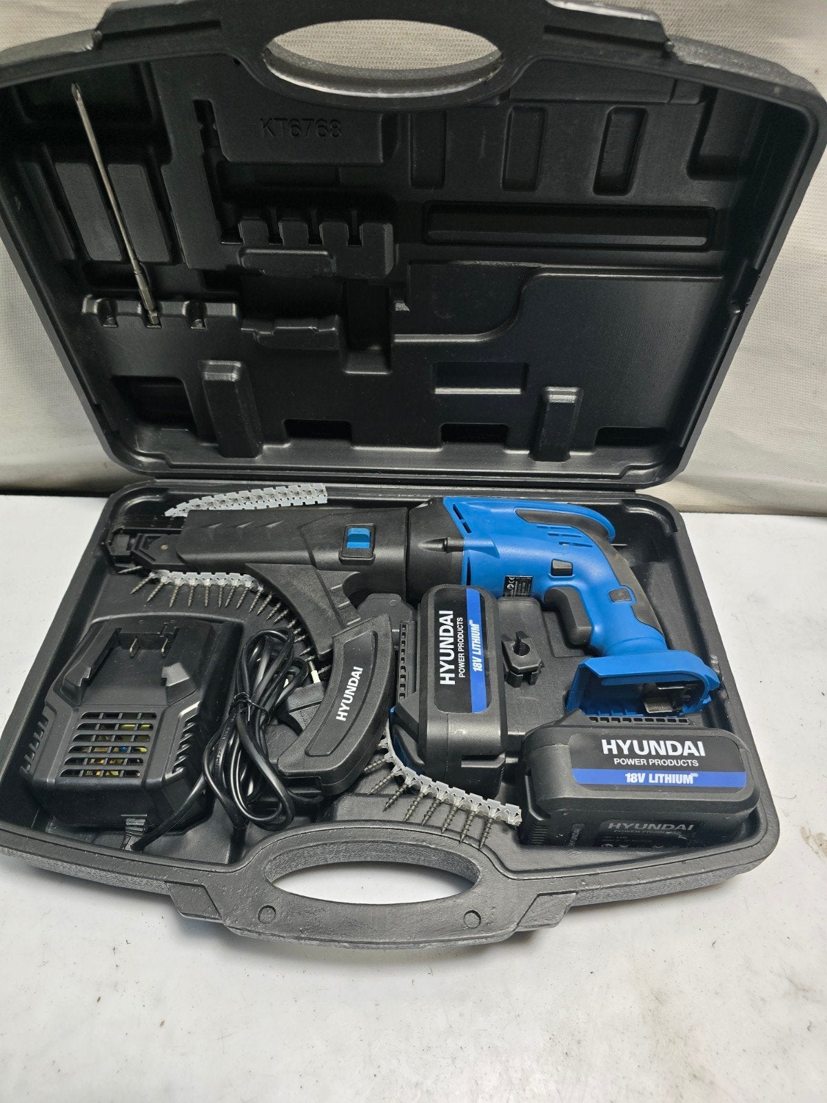 Hyundai Accu Bandschroefmachine gipsschroefmachine 18V set, Nieuw, Ophalen of Verzenden, Hyundai, N.v.t
