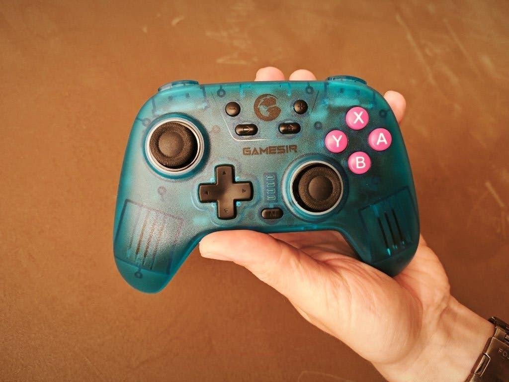 2x Gamesir Nova - Bluetooth controller met gyro!, Computers en Software, Joysticks, Ophalen of Verzenden, Zo goed als nieuw