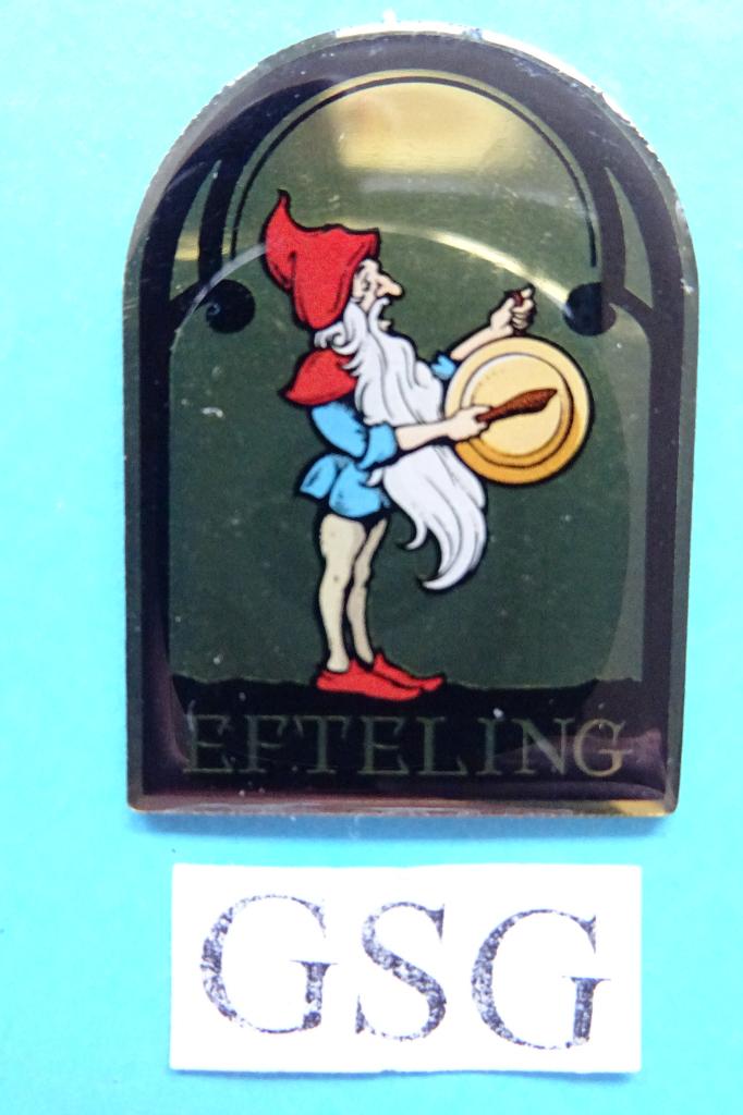 Kabouter met gong nr. EPP50916-02, Ophalen, Zo goed als nieuw, Button of Speldje