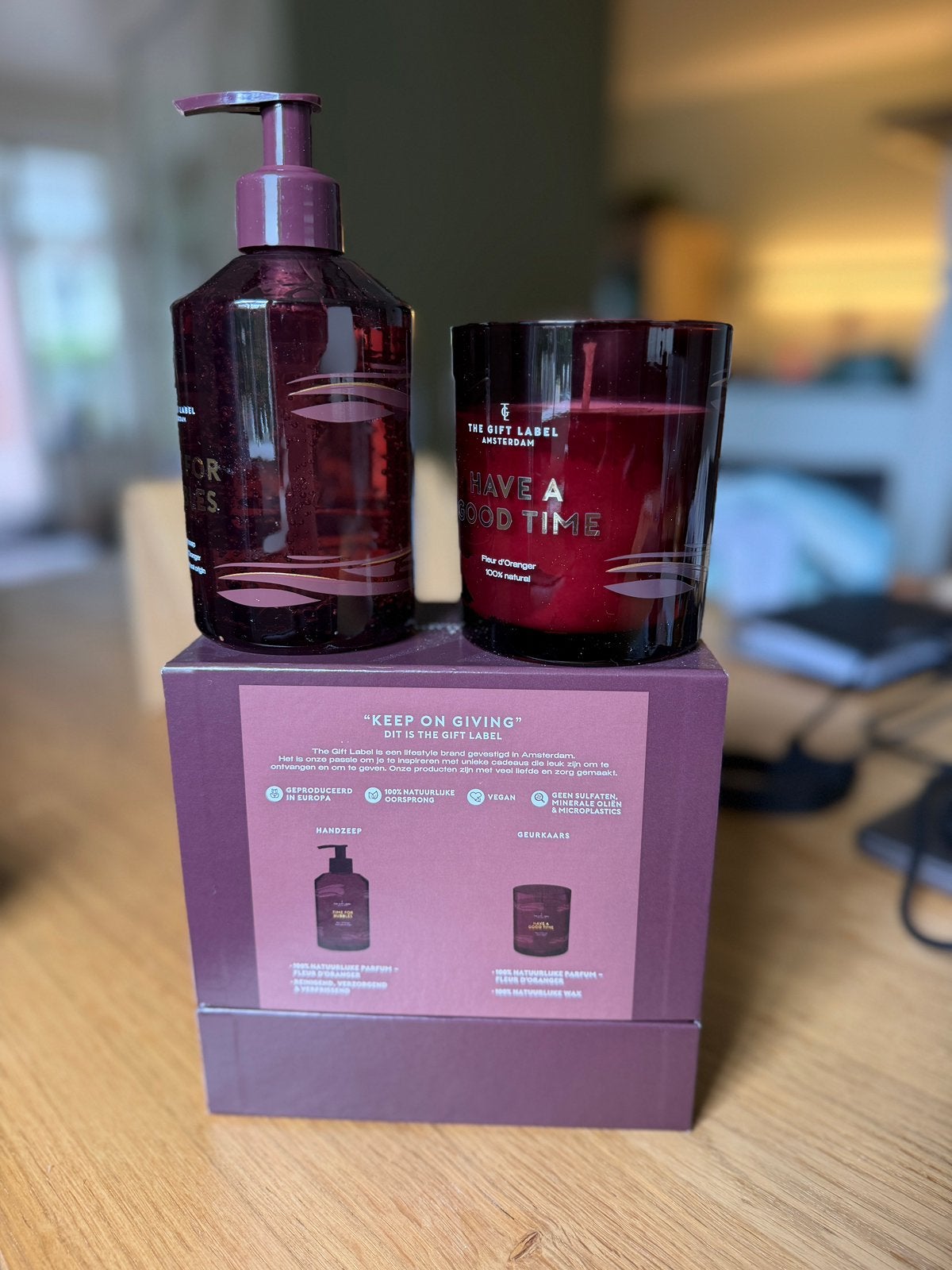 Handzeep en geurkaars giftset 2 maal nieuw the gift label, Ophalen, Nieuw, Overige typen