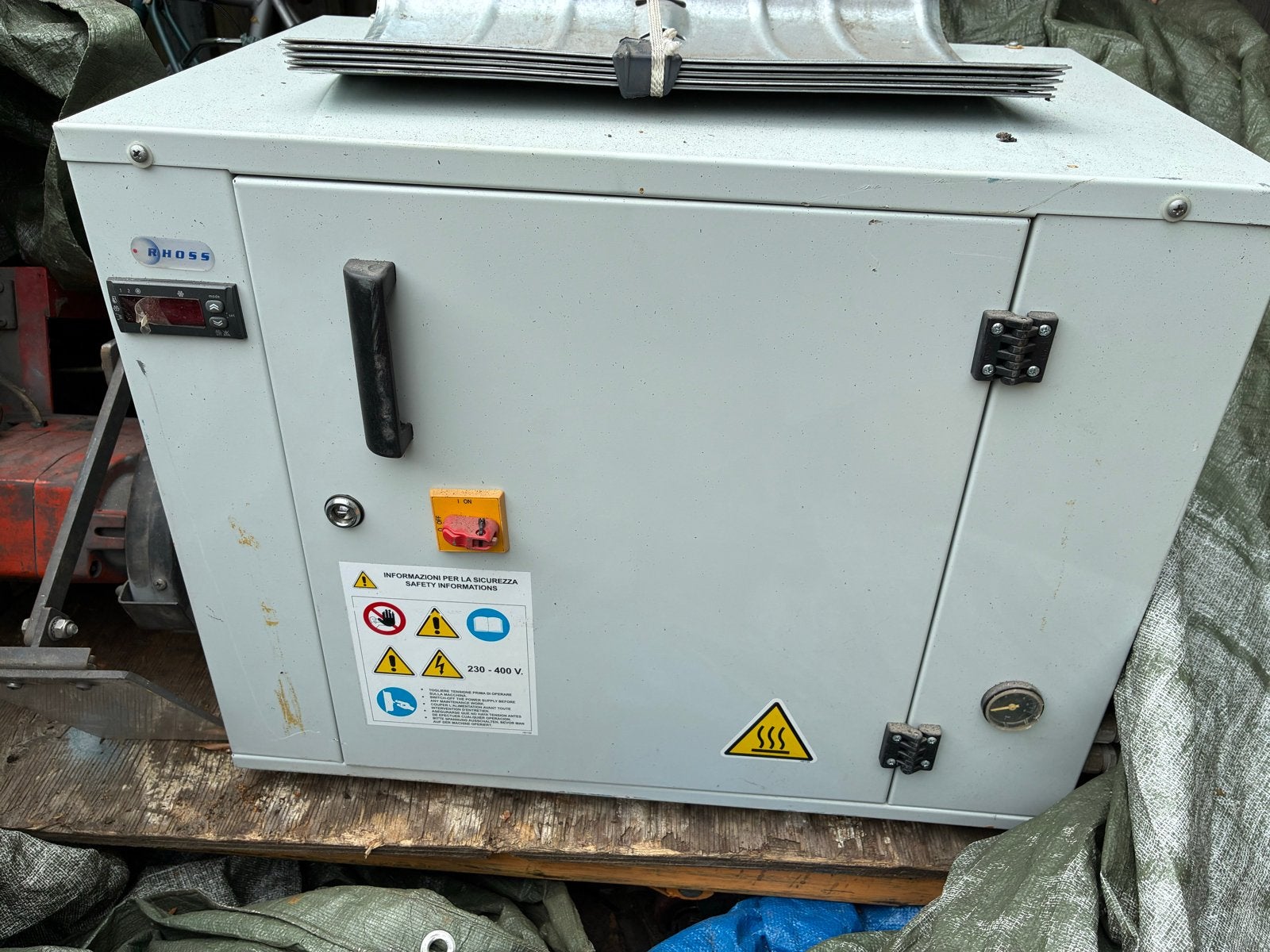 Rhoss RHIW10009D360003 Chiller - Industriële Koeler, Ophalen of Verzenden, Gebruikt, Koelen en Ontvochtigen