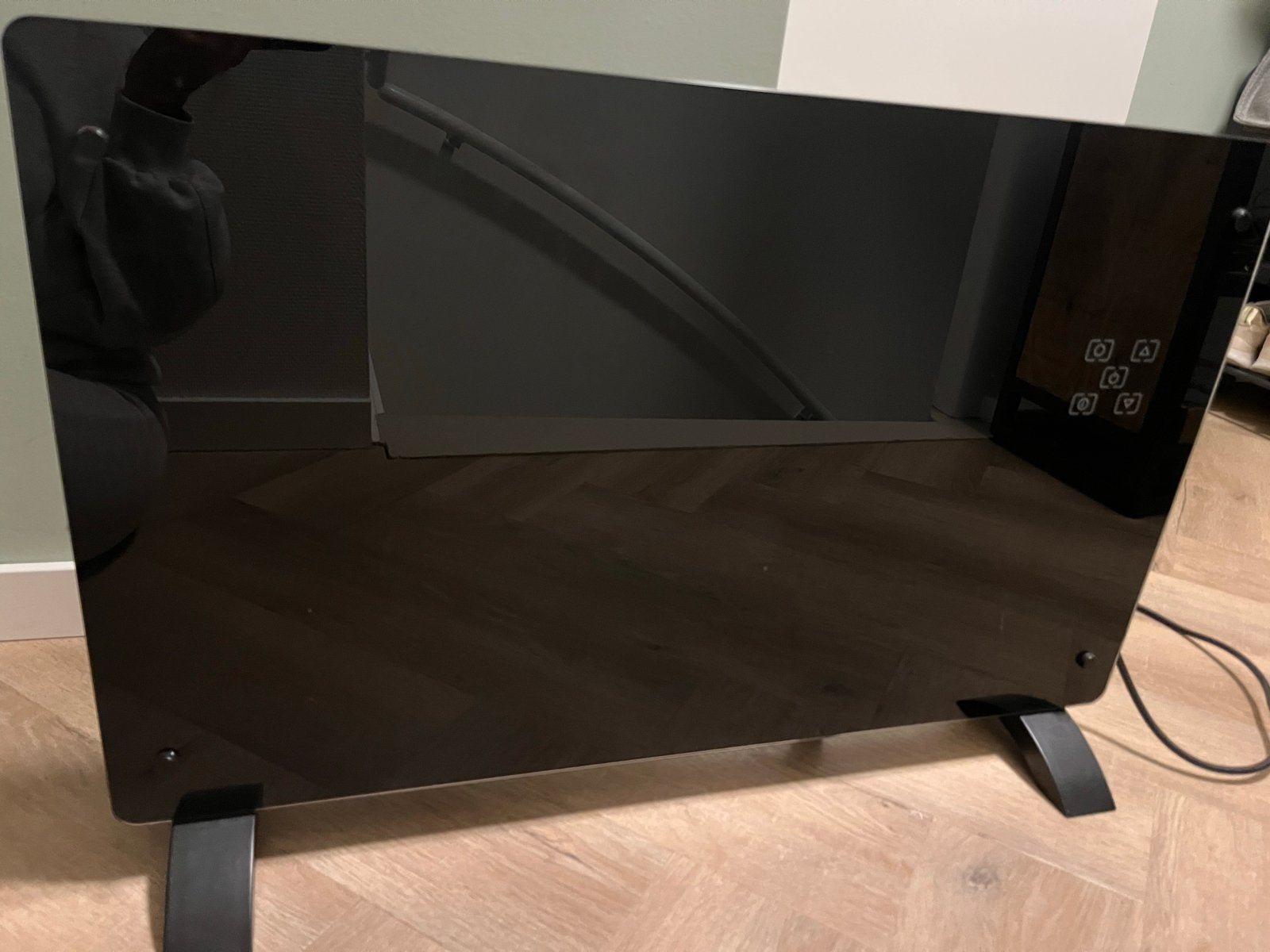 BluMill Elektrische Paneelverwarming 2000W, Ophalen, 30 tot 80 cm, Kachel, Zo goed als nieuw