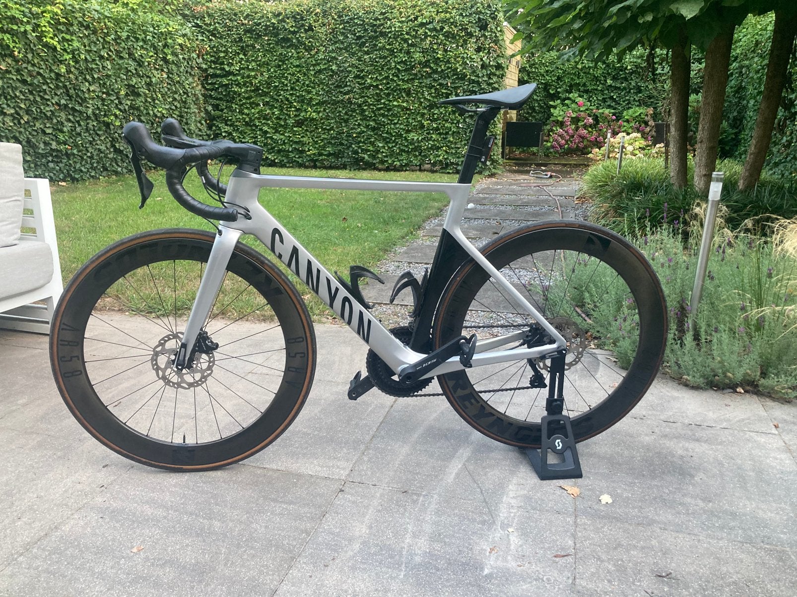 Canyon Aeroad CF SL disc Reynolds AR carbon wielen, Fietsen en Brommers, Fietsen | Racefietsen, Overige merken, Carbon, Ophalen of Verzenden