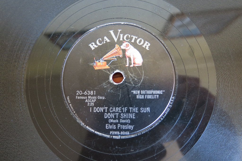 Elvis Presley I don't care if the sun don't shine 78 toeren, Gebruikt, 10 inch, Ophalen of Verzenden, Overige typen