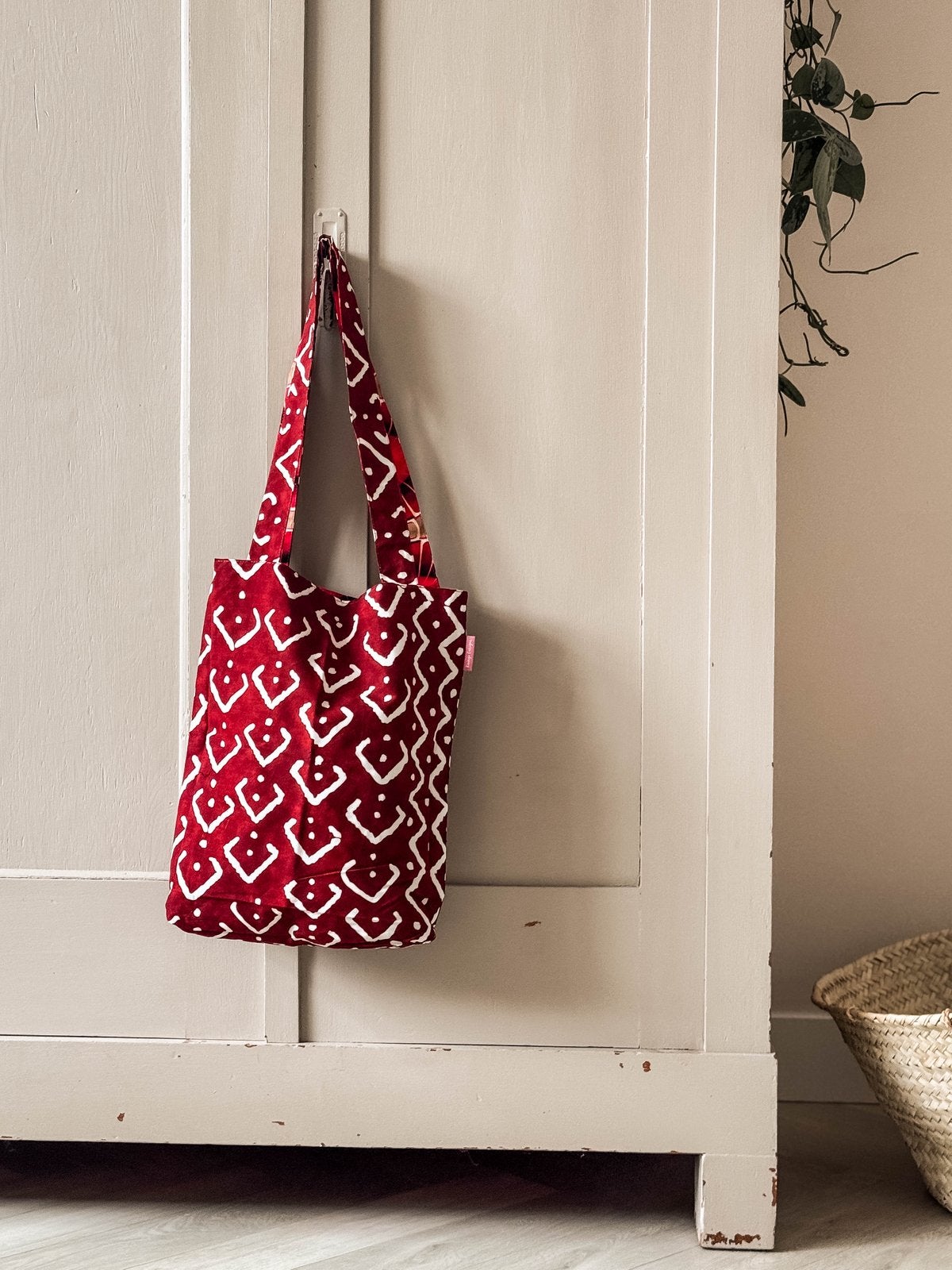 Keniaanse tas / shopper handgemaakt, Ophalen of Verzenden, Zo goed als nieuw, Shopper