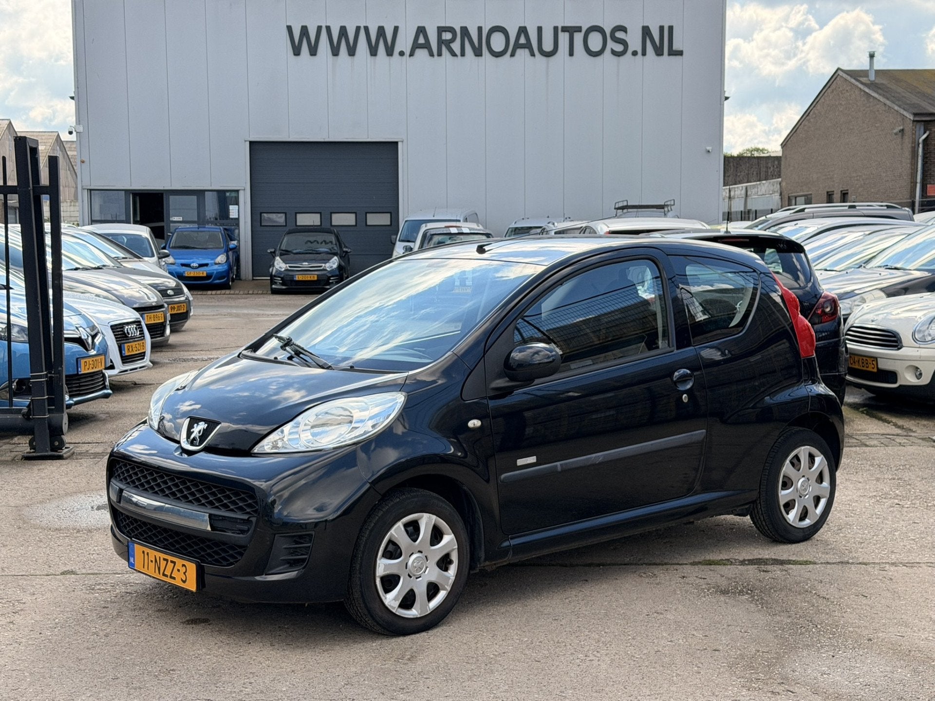 Peugeot 107 1.0-12V Millesim 200, AIRCO, APK TOT 08-06-27, S, Auto's, Voorwielaandrijving, Euro 5, Stof, Gebruikt