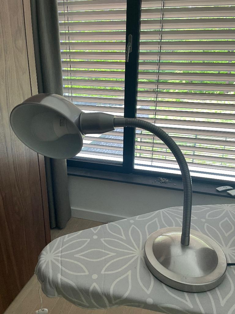 Format bureaulamp IKEA, Ophalen, Zo goed als nieuw