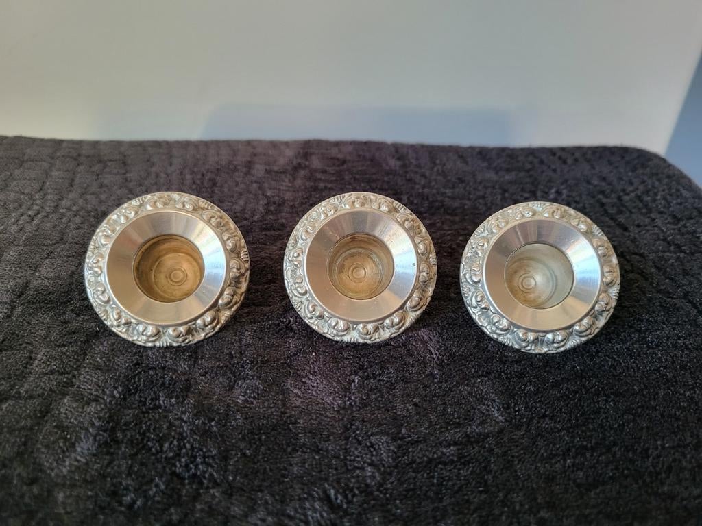 Drie antieke kaarsenhouders / kandelaars - prijs is voor 3, Ophalen of Verzenden