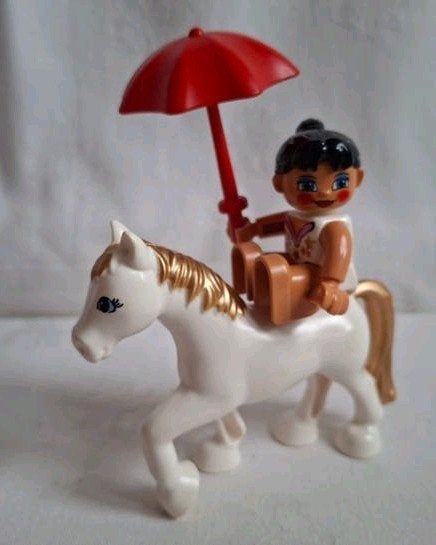 Duplo Circus Girl meisje met parasol en paard gouden manen, Ophalen of Verzenden, Zo goed als nieuw, Duplo