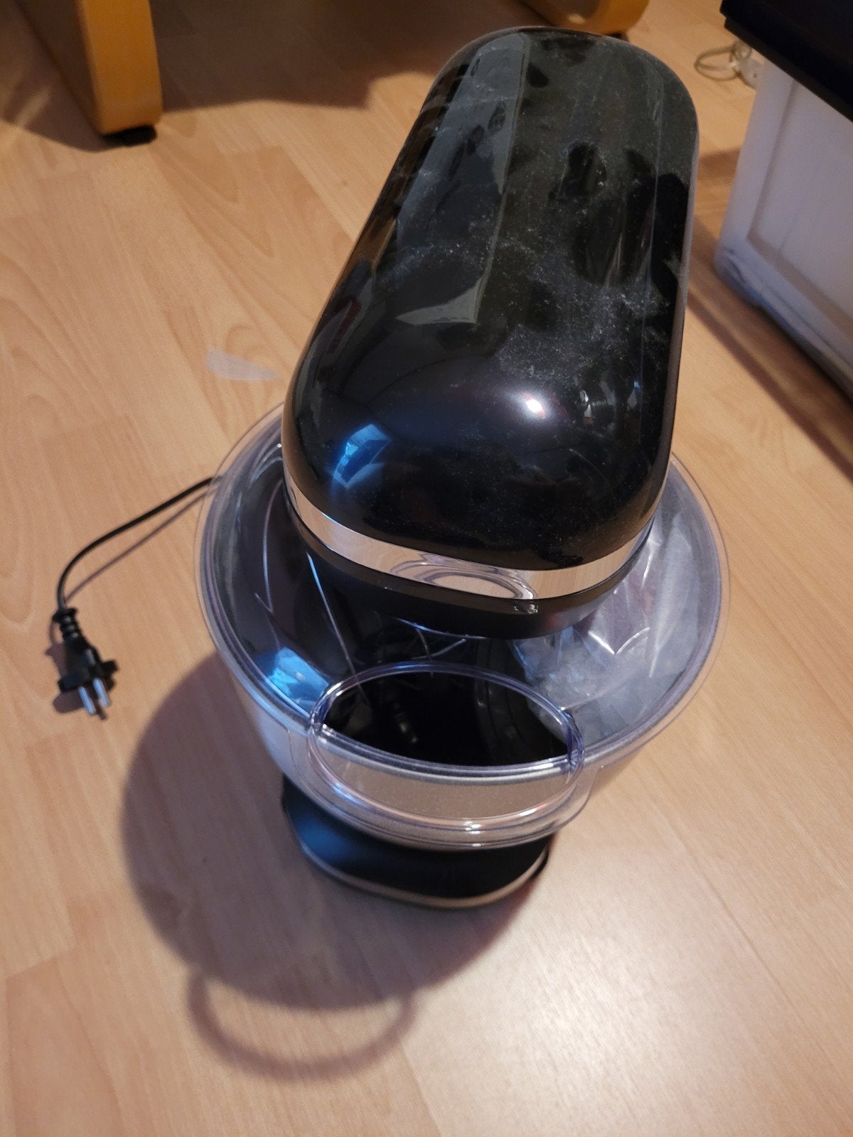 Mandine Keukenmachine - Zwart, met accessoires, 3 tot 4 liter, Ophalen, Gebruikt, 3 snelheden of meer