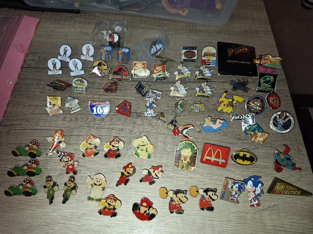 Vintage Nintendo Sega pins mario bros sonic philips cdi, Verzamelen, Speldjes, Pins en Buttons, Ophalen of Verzenden, Merk
