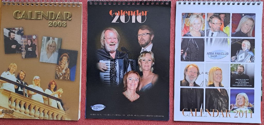 ABBA fanclub kalenders 2003, 2010 en 2011, Diversen, Kalenders, Ophalen of Verzenden, Maandkalender, Zo goed als nieuw